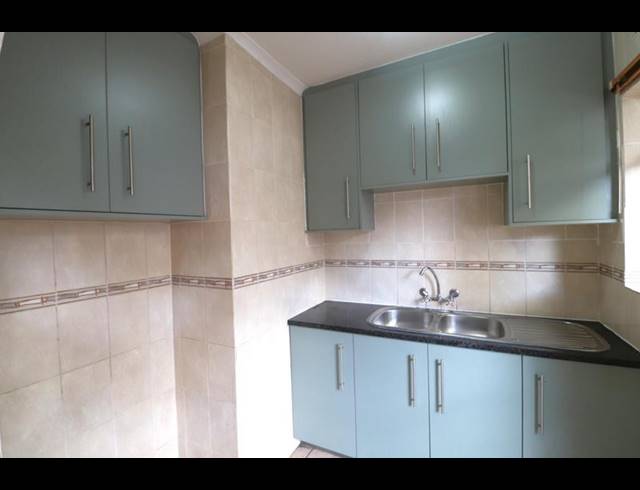 3 BEDROOM TOWNHOUSE FOR SALE IN RANDPARK RIDGE